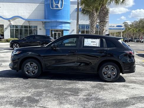 New 2026 Honda HR-V LX image 11
