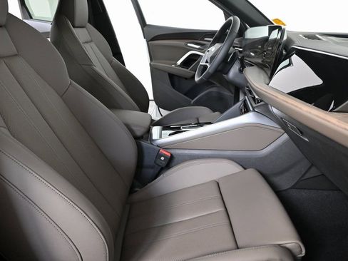 New 2025 Audi Q5 Premium Plus image 20
