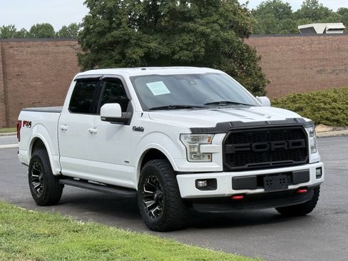 Used 2016 Ford F150 Lariat w/ Equipment Group 502A Luxury AWD/4WD image 4