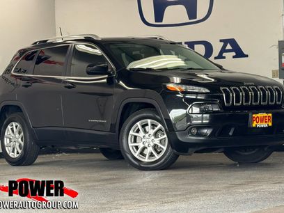 Used 2016 Jeep Cherokee Latitude w/ Comfort/Convenience Group