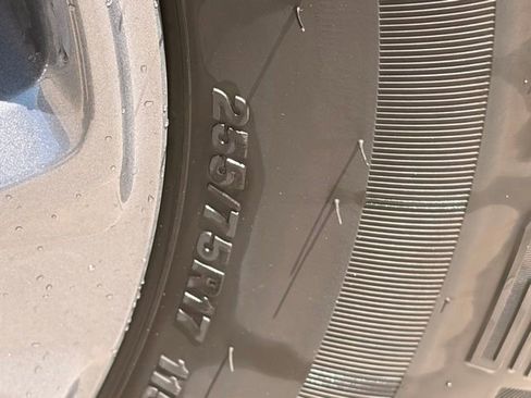 Used 2025 Ford Bronco Big Bend AWD/4WD image 9