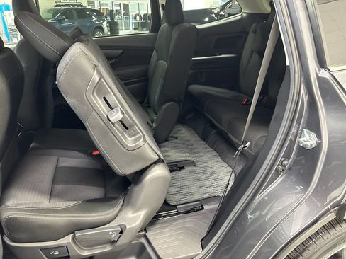 Used 2025 Subaru Ascent Premium AWD/4WD image 36