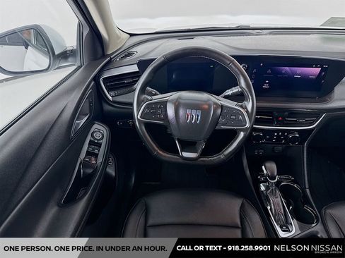Used 2015 Nissan Rogue SV AWD/4WD image 21