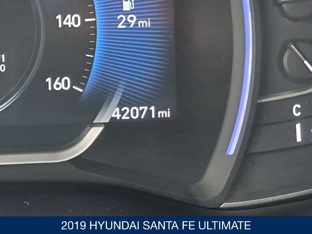 Used 2019 Hyundai Santa Fe AWD image 23