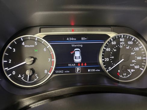 Used 2024 Nissan Sentra SV FWD image 21