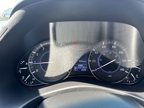 Used 2017 INFINITI QX80 4WD w/ Deluxe Technology Package image 21