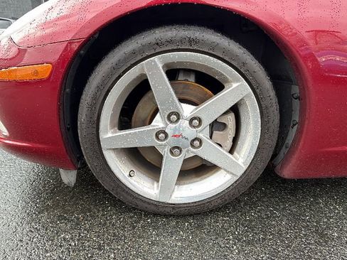 Used 2006 Chevrolet Corvette Base w/ Preferred Equipment Group image 10