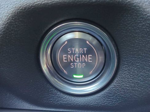 Used 2026 Chevrolet Corvette Stingray Coupe w/ 1LT image 17