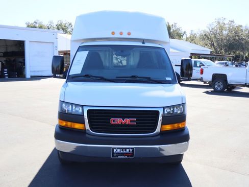 Used 2023 GMC Savana 3500 w/ Power Convenience Package image 3