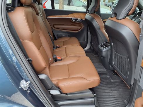 Used 2024 Volvo XC90 B6 Plus w/ Protection Package Premier image 15