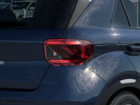 New 2026 Hyundai Venue SEL FWD image 10