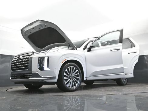 Used 2025 Hyundai Palisade Calligraphy AWD/4WD image 35
