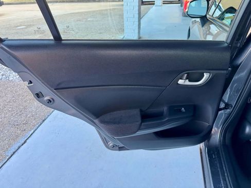 Used 2013 Honda Civic LX image 12