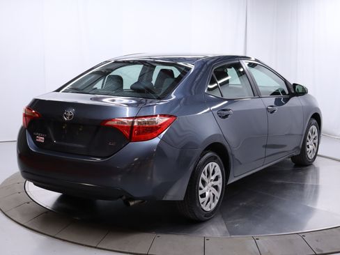 Used 2019 Toyota Corolla LE image 7