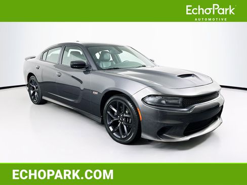 Used 2019 Dodge Charger R/T w/ Blacktop Package image 1