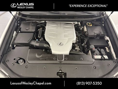 Used 2023 Lexus GX 460 Premium AWD/4WD image 16