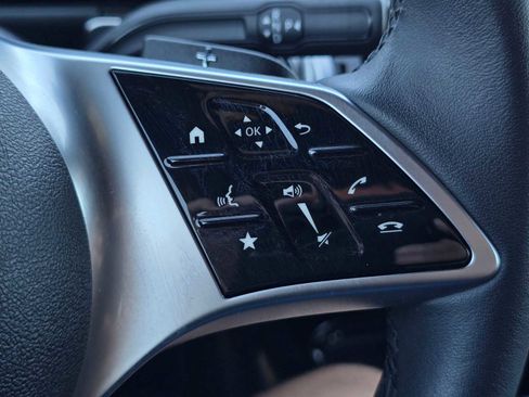 Used 2026 Mercedes-Benz GLB 250 image 33