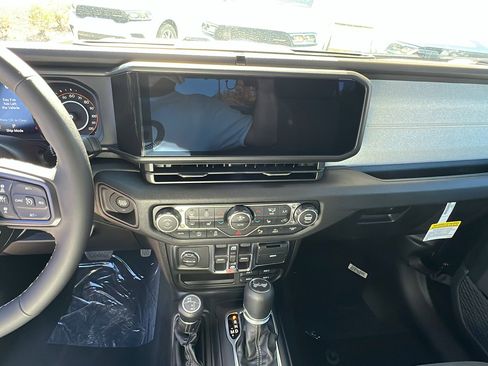 New 2026 Jeep Wrangler Sport S AWD/4WD image 27