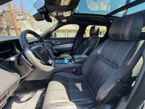 Used 2019 Land Rover Range Rover Velar R-Dynamic SE AWD/4WD image 9