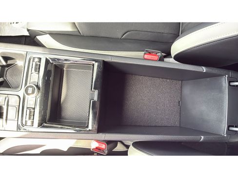 Used 2025 Kia K5 GT-Line AWD/4WD image 18