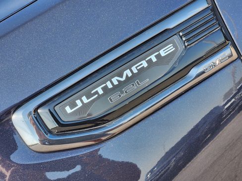 Used 2023 GMC Sierra 1500 Denali Ultimate AWD/4WD image 13