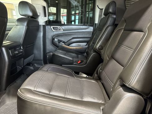 Used 2019 GMC Yukon XL Denali w/ Denali Ultimate Package AWD/4WD image 23
