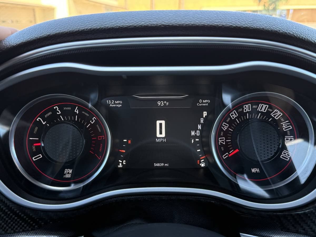 Used 2016 Dodge Challenger R/T Scat Pack RWD image 11