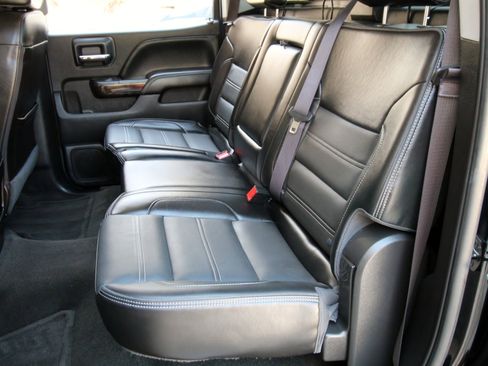 Used 2016 GMC Sierra 2500 Denali w/ Duramax Plus Package image 47