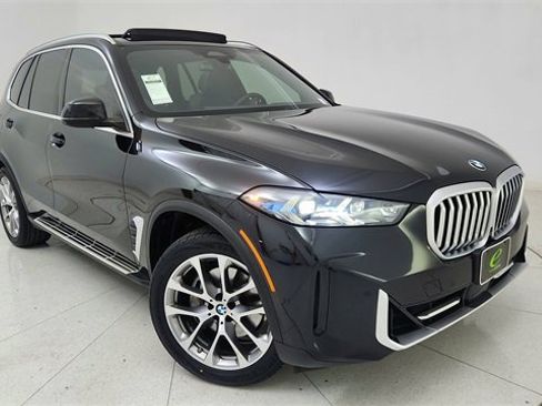 Used 2025 BMW X5 sDrive40i image 89