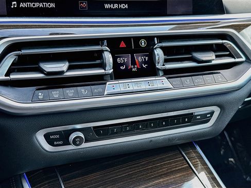 Used 2019 BMW X5 xDrive40i w/ Executive Package AWD/4WD image 18