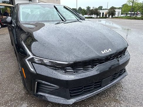 Used 2025 Kia K5 EX FWD image 12