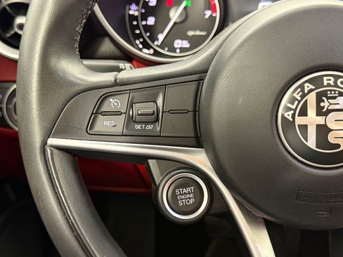 Used 2019 Alfa Romeo Giulia w/ Quick Order Package 22K Sport image 22