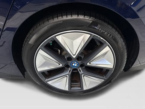 Used 2024 BMW i4 eDrive35 w/ Premium Package RWD image 86
