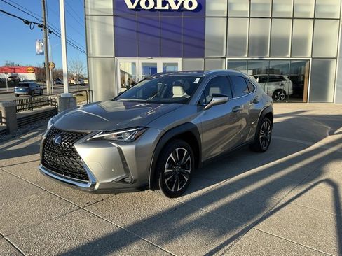 Used 2021 Lexus UX 250h w/ Premium Package image 1