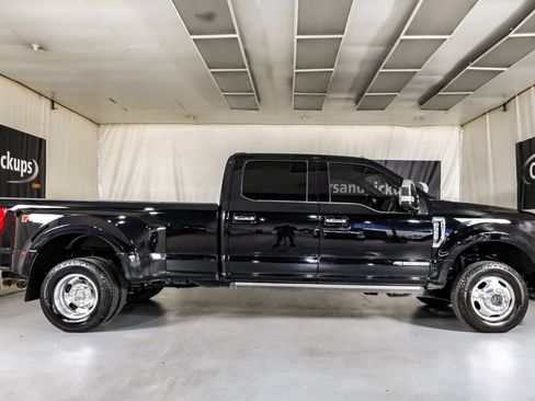 Used 2020 Ford F350 King Ranch w/ King Ranch Ultimate Package AWD/4WD image 5