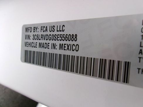 Used 2025 RAM ProMaster 2500 w/ Crew Van Package image 19