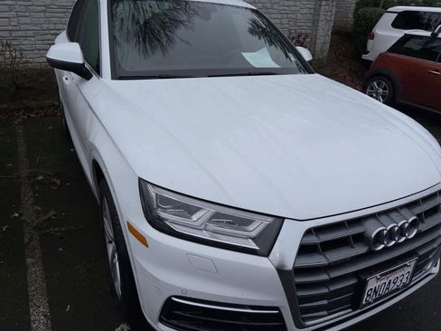 Used 2019 Audi Q5 2.0T Premium Plus w/ Premium Plus Package image 12