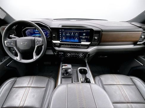 Used 2025 Chevrolet Silverado 1500 High Country w/ Midnight Edition image 15