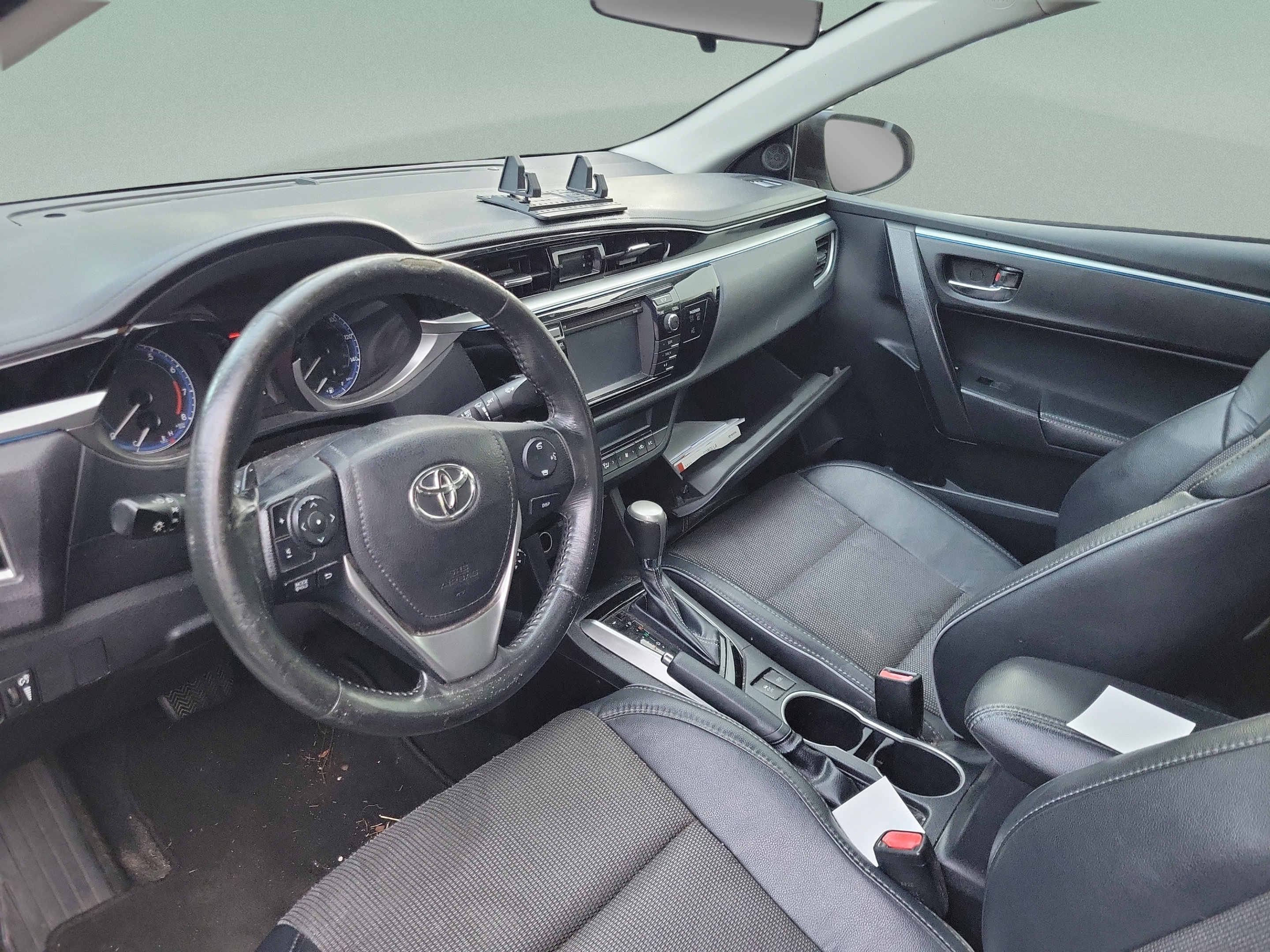 Used 2014 Toyota Corolla S FWD image 8