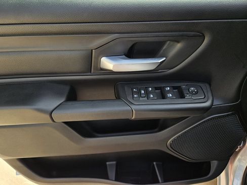 New 2026 RAM 1500 Express AWD/4WD image 15