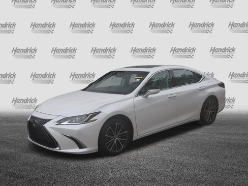 Used 2022 Lexus ES 350 w/ Premium Package FWD image 5