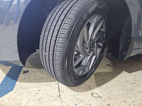 New 2026 Hyundai Elantra Blue image 34