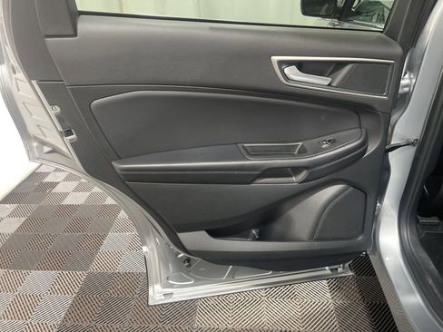 Used 2024 Ford Edge SEL image 17