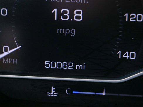 Used 2023 GMC Yukon Denali AWD/4WD image 17