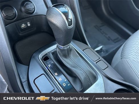 Used 2017 Hyundai Santa Fe Sport image 24