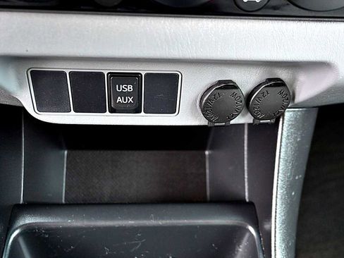 Used 2014 Toyota Tacoma PreRunner image 22