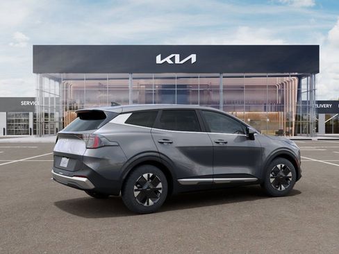 New 2026 Kia Sportage LX image 6