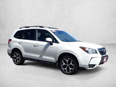 Used 2016 Subaru Forester 2.0XT Premium AWD/4WD image 6
