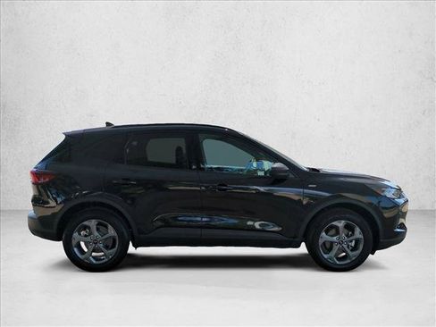 Used 2025 Ford Escape ST-Line AWD/4WD image 4