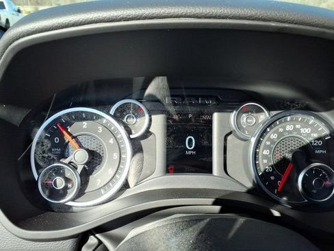 New 2026 RAM 1500 Big Horn AWD/4WD image 14